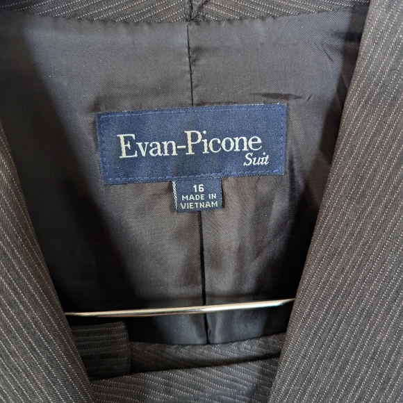 Vintage Pantsuit - Picture 2 of 6